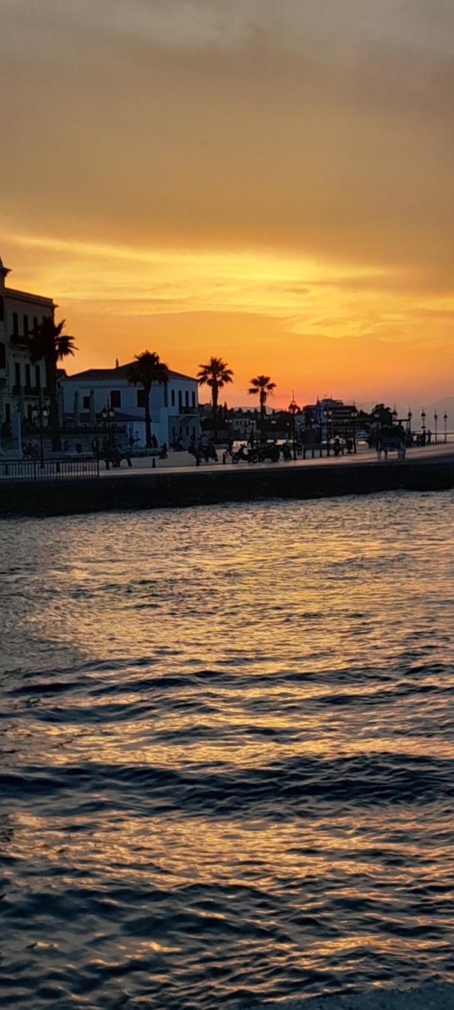 Sunblaze Studios1 Spetses Dış mekan fotoğraf